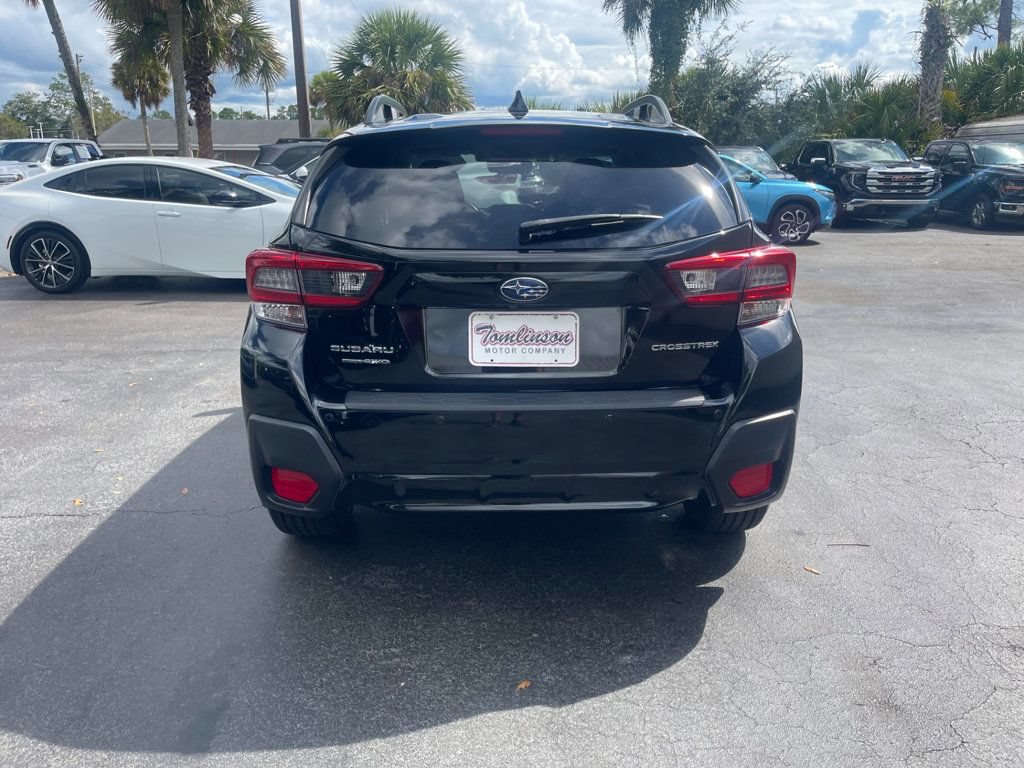 Used 2021 Subaru Crosstrek 2.5i Limited w/ Moonroof Package 2 AWD/4WD image 4