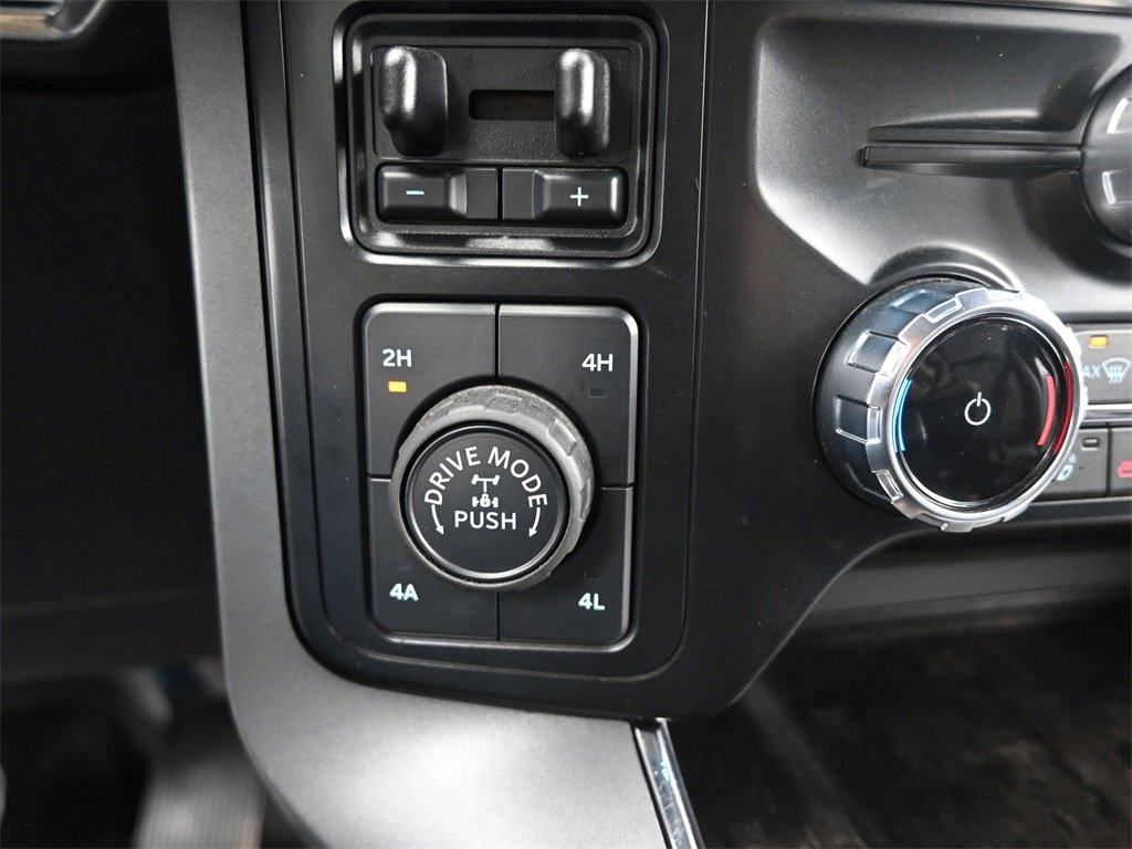 Used 2023 Ford F150 Lariat w/ Max Trailer Tow Package image 31