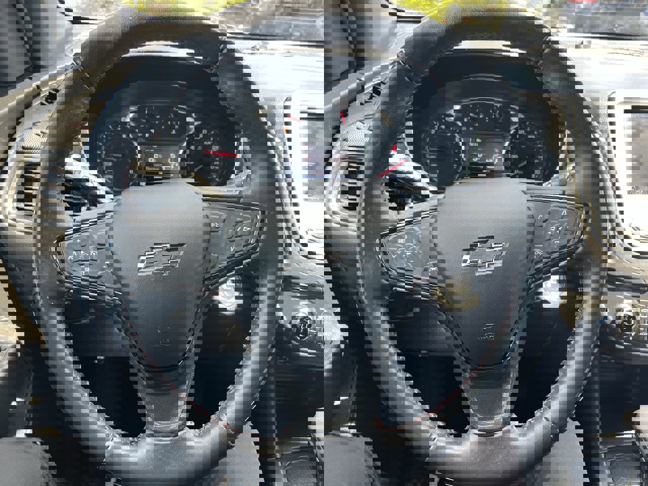 Used 2022 Chevrolet Equinox RS FWD image 18