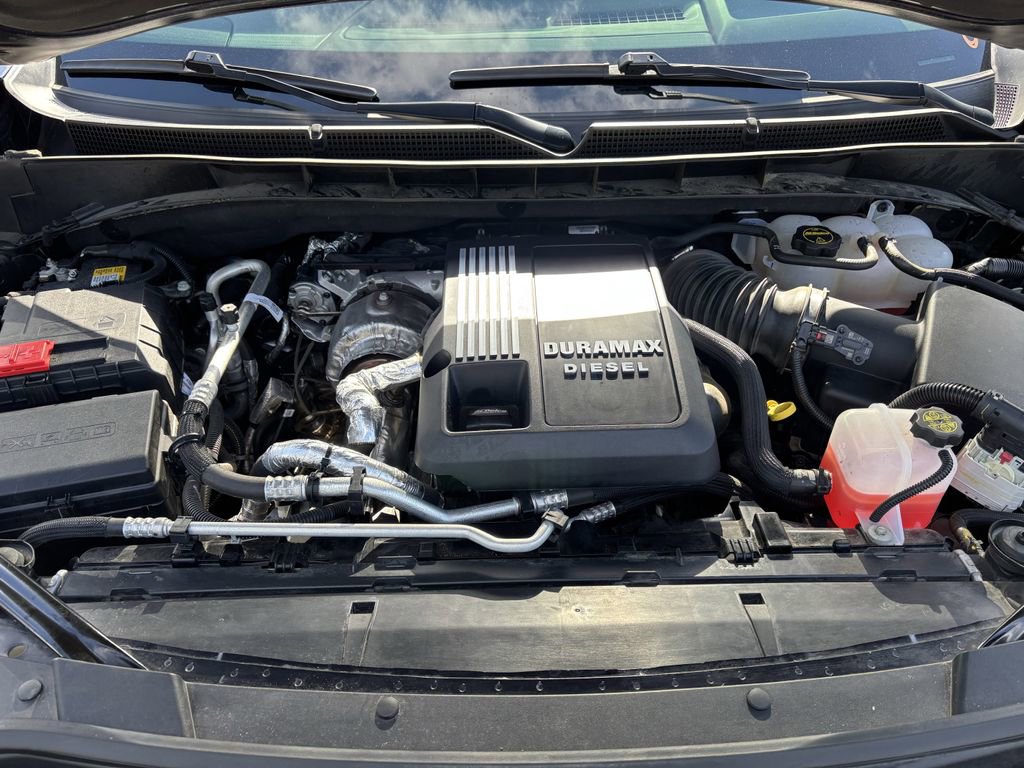 Used 2024 GMC Yukon Denali w/ Advanced Technology Package image 31