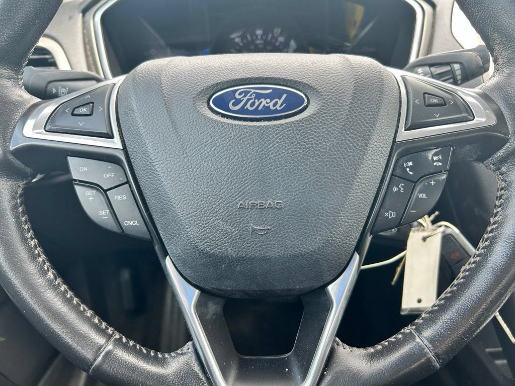 Used 2013 Ford Fusion SE FWD image 23