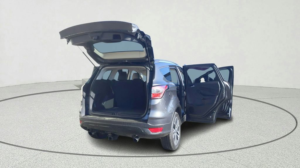 Used 2018 Ford Escape SE w/ SE Sport Appearance Package image 13