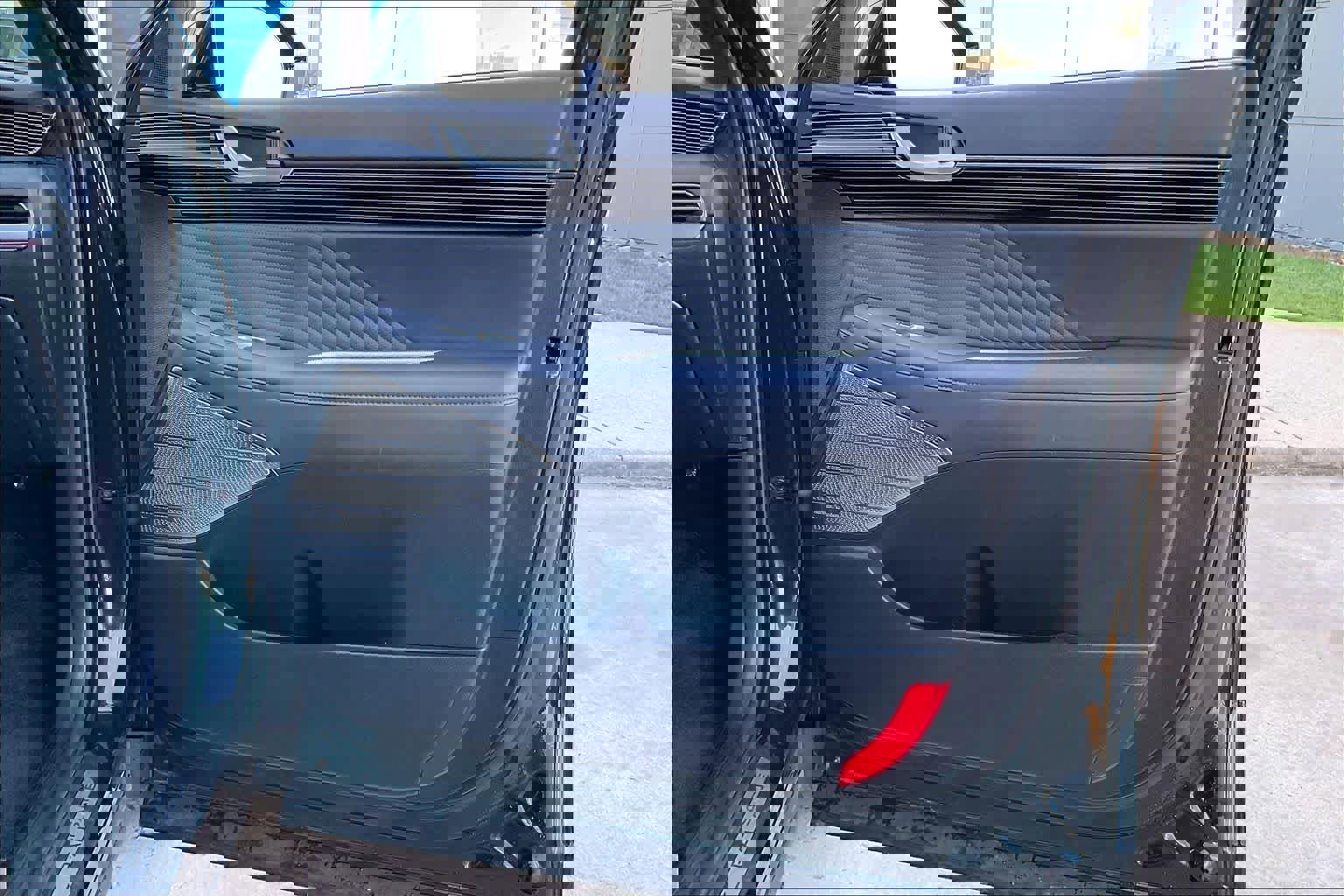 Used 2023 Hyundai Palisade Calligraphy w/ Cargo Package image 23