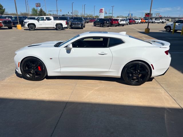 Used 2017 Chevrolet Camaro SS image 2