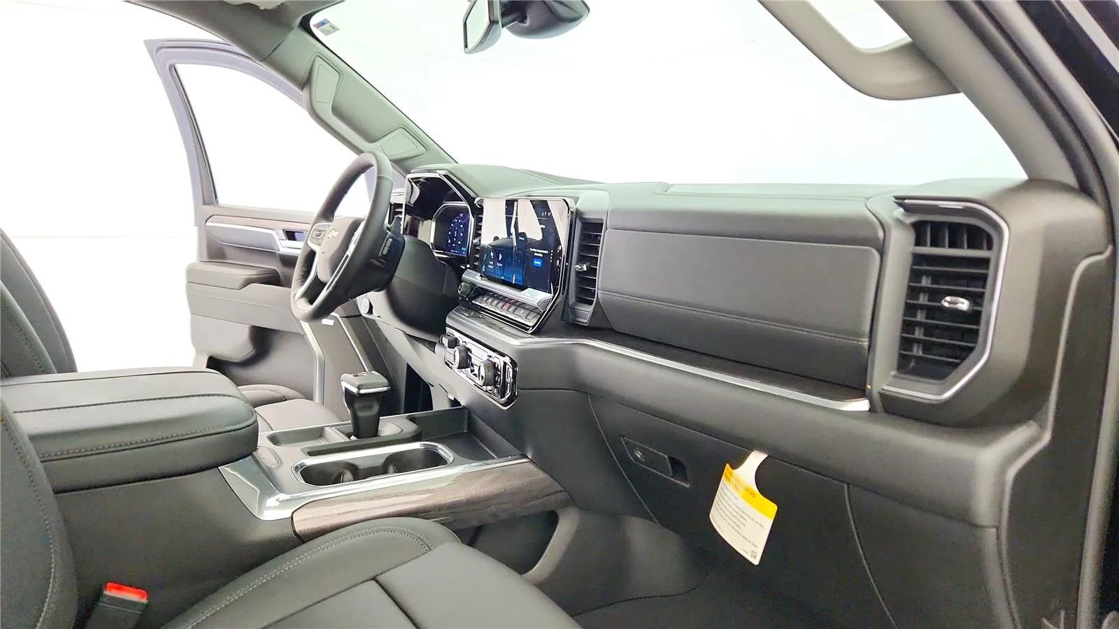 New 2026 Chevrolet Silverado 1500 LTZ w/ LTZ Convenience Package II image 38