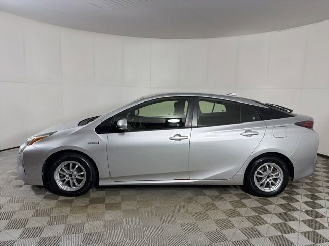 Used 2017 Toyota Prius Two w/ Prius Two Safety Plus Package image 3