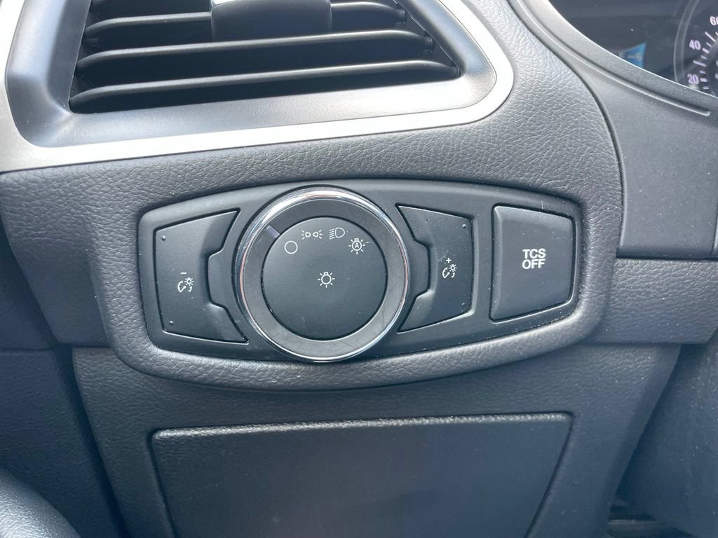 Used 2024 Ford Edge SEL AWD/4WD image 35