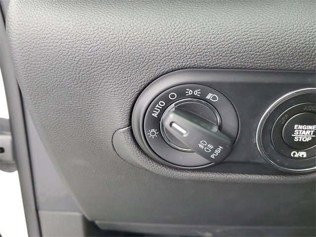 Used 2022 Maserati Levante GT image 33