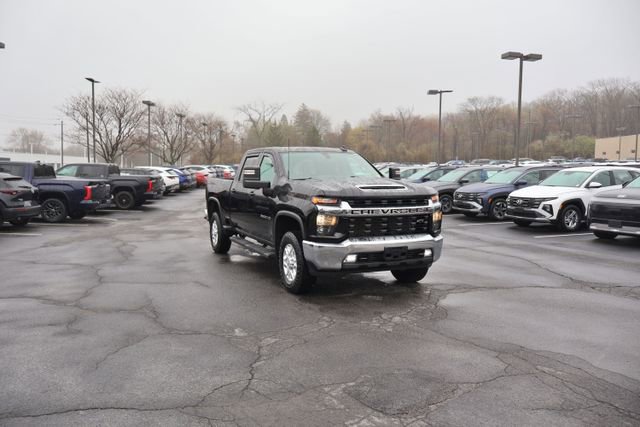 Used 2022 Chevrolet Silverado 2500 LT w/ Convenience Package AWD/4WD image 11