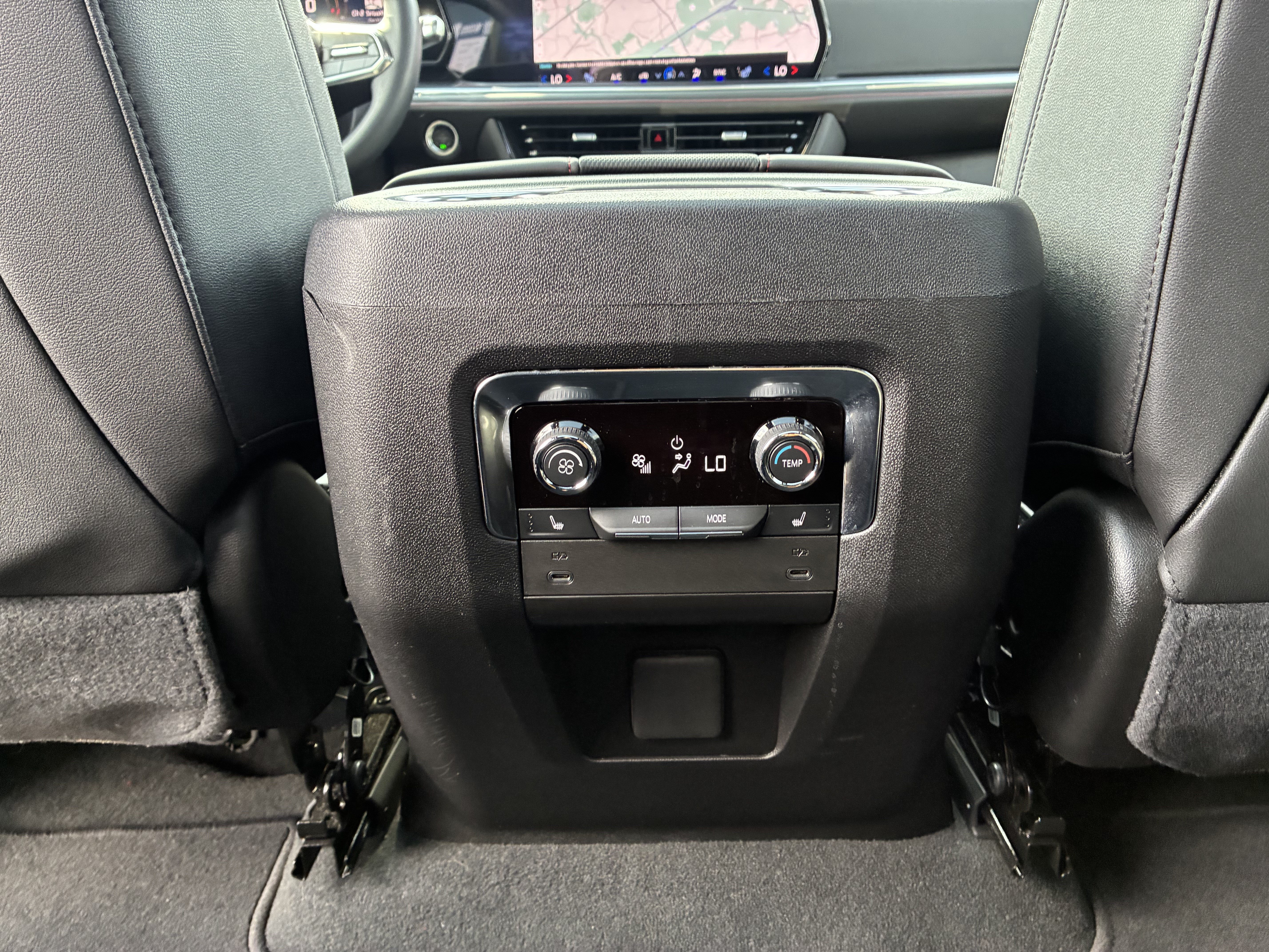 Used 2025 Chevrolet Tahoe RST w/ Comfort Package RWD image 17