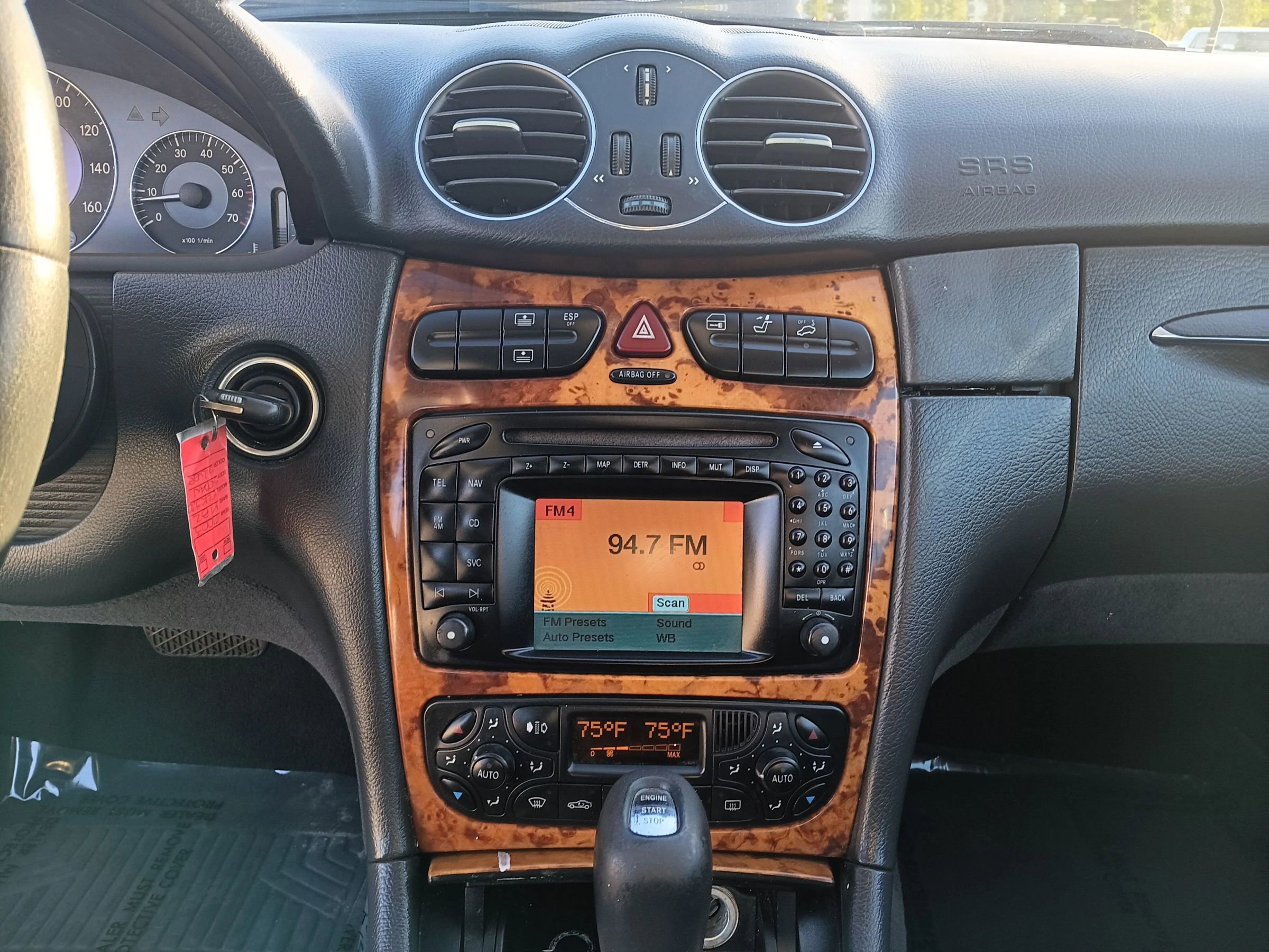 Used 2003 Mercedes-Benz CLK 320 Coupe image 19