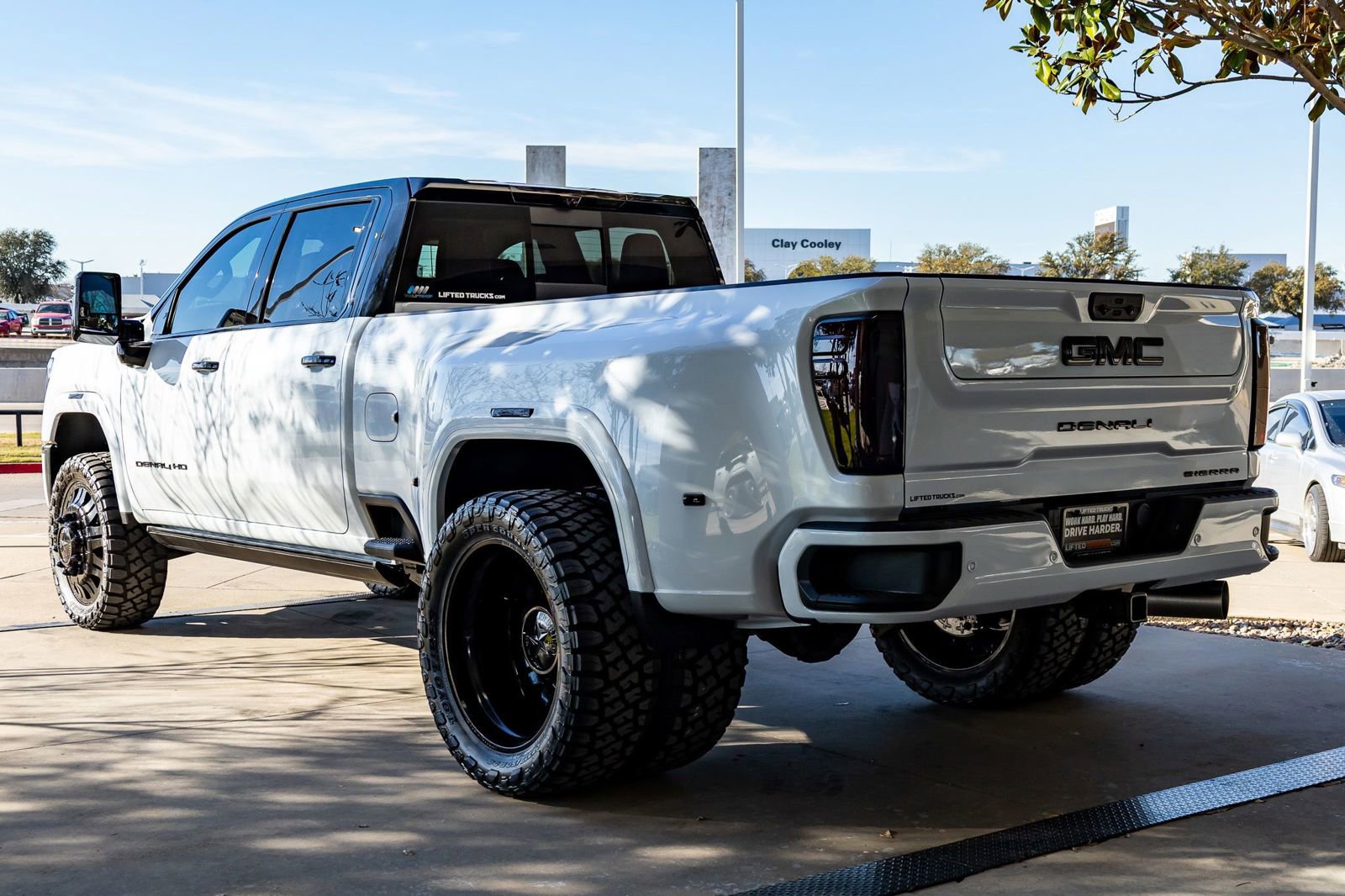 Used 2026 GMC Sierra 3500 Denali Ultimate AWD/4WD image 7