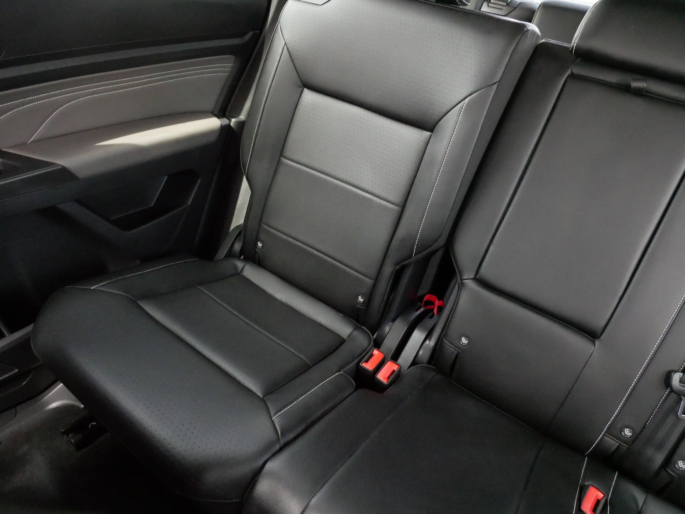 Certified 2023 Volkswagen Atlas SE AWD/4WD image 12