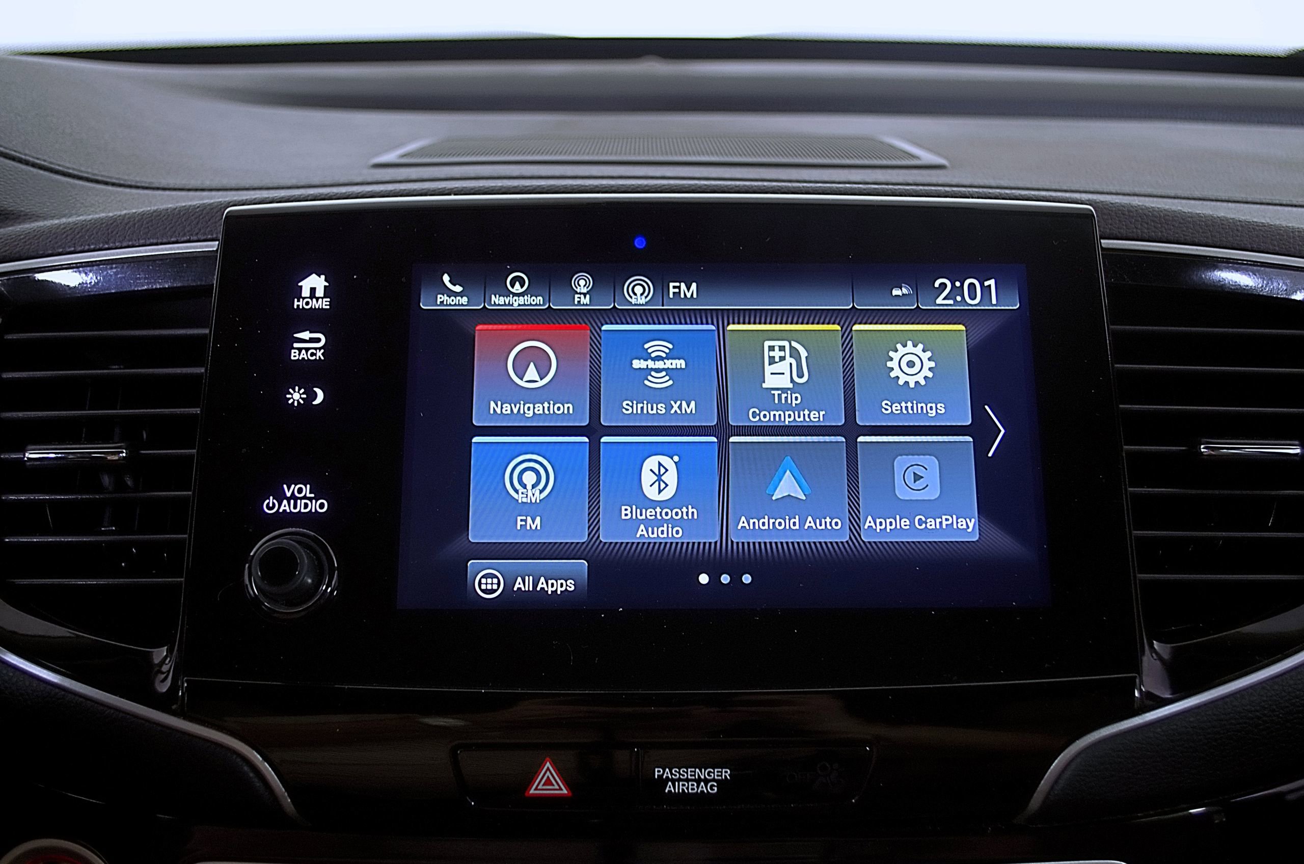 Used 2022 Honda Pilot Touring image 18