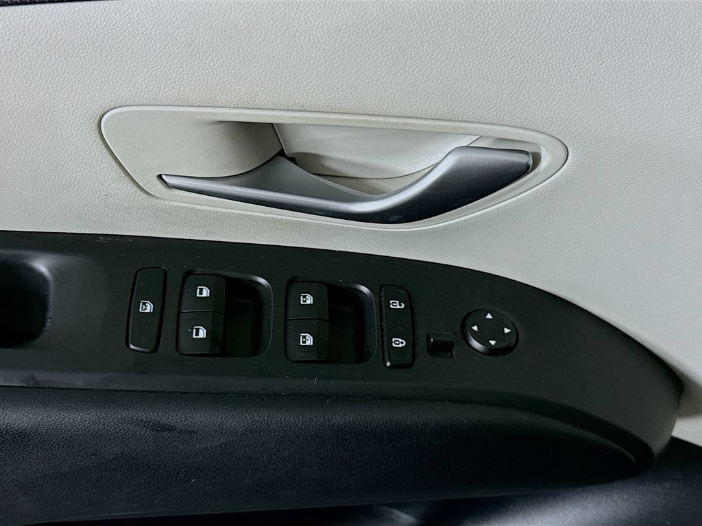 Used 2022 Hyundai Tucson SEL w/ Cargo Package FWD image 23