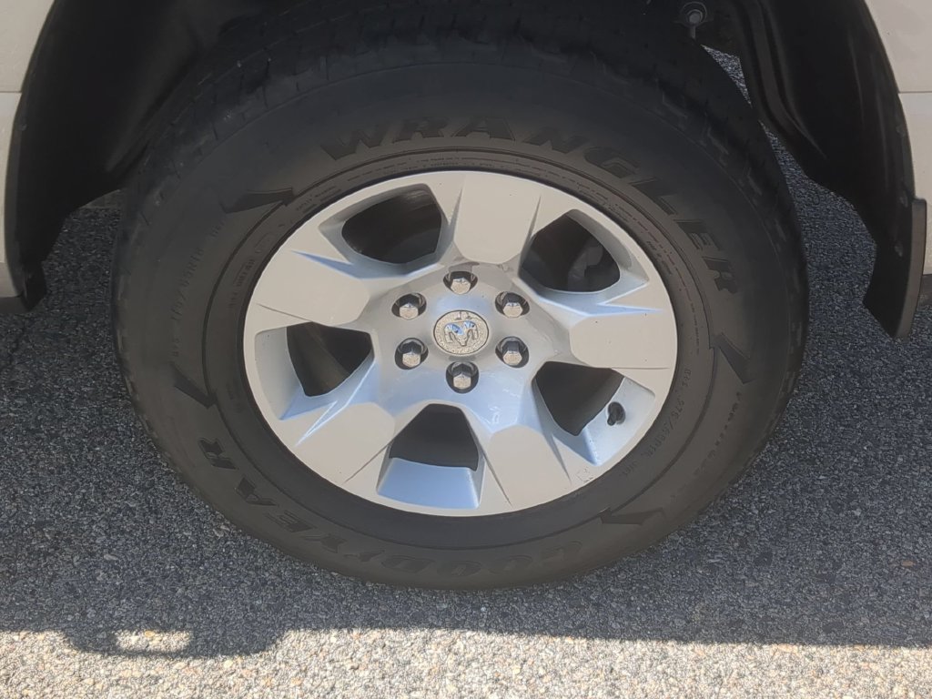 Certified 2024 RAM 1500 Big Horn AWD/4WD image 11