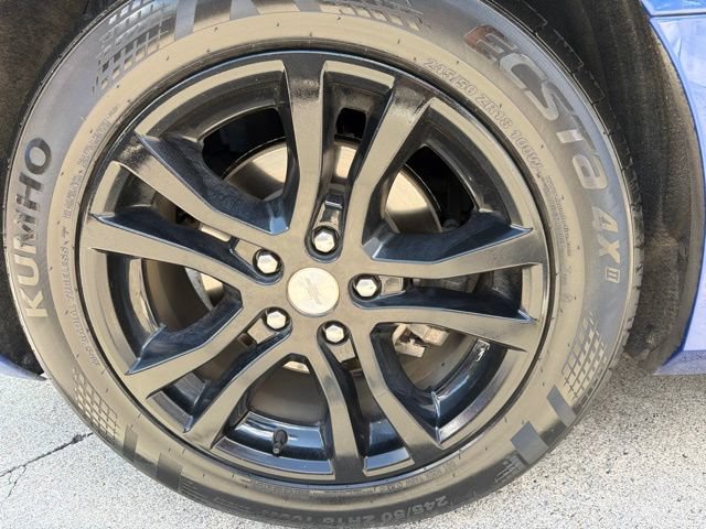 Used 2019 Chevrolet Camaro LS RWD image 22