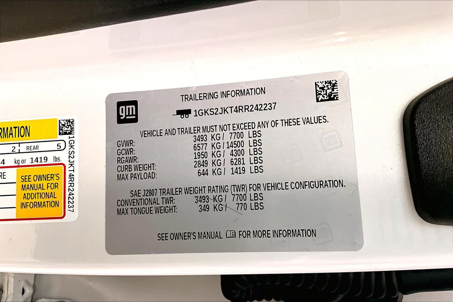 Used 2024 GMC Yukon XL Denali w/ Advanced Technology Package AWD/4WD image 34