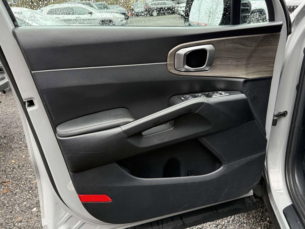 Used 2022 Kia Sorento X-Line EX image 24
