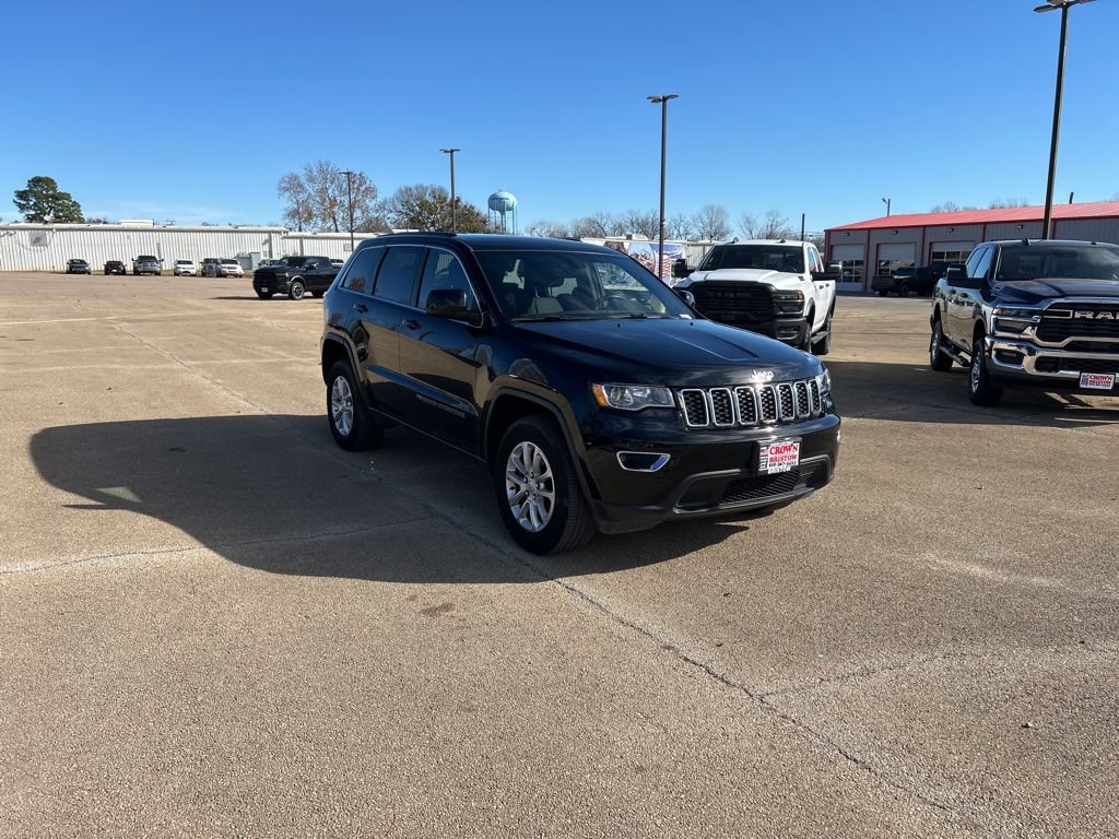 Used 2022 Jeep Grand Cherokee Laredo E AWD/4WD image 7