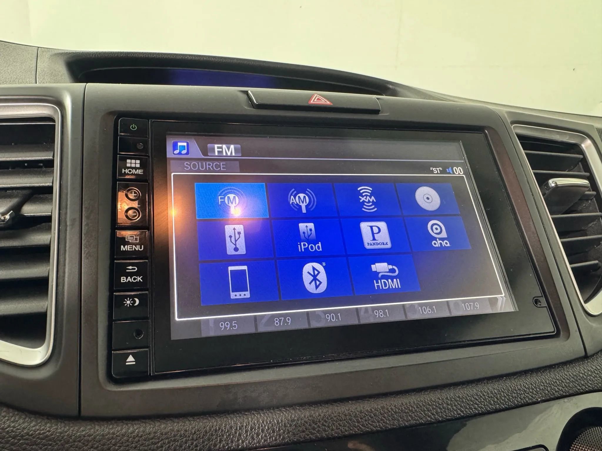 Used 2015 Honda CR-V EX-L image 19