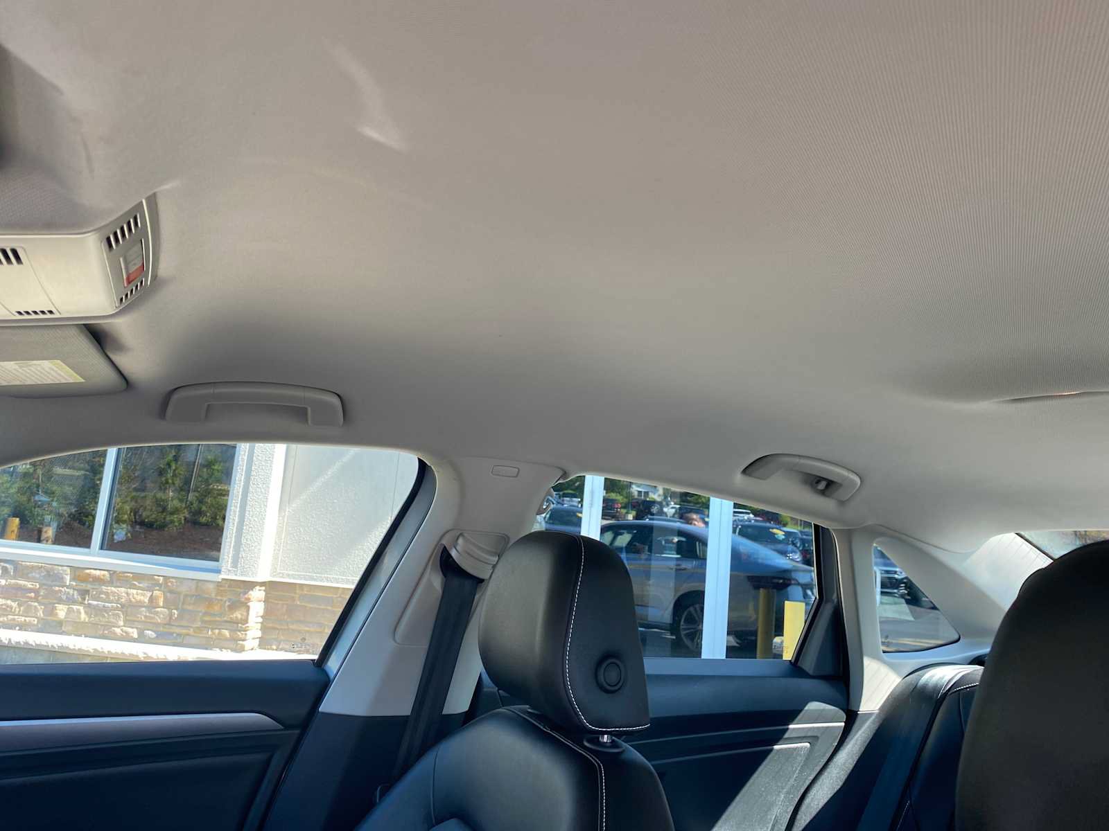 Used 2023 Volkswagen Jetta SE FWD image 24