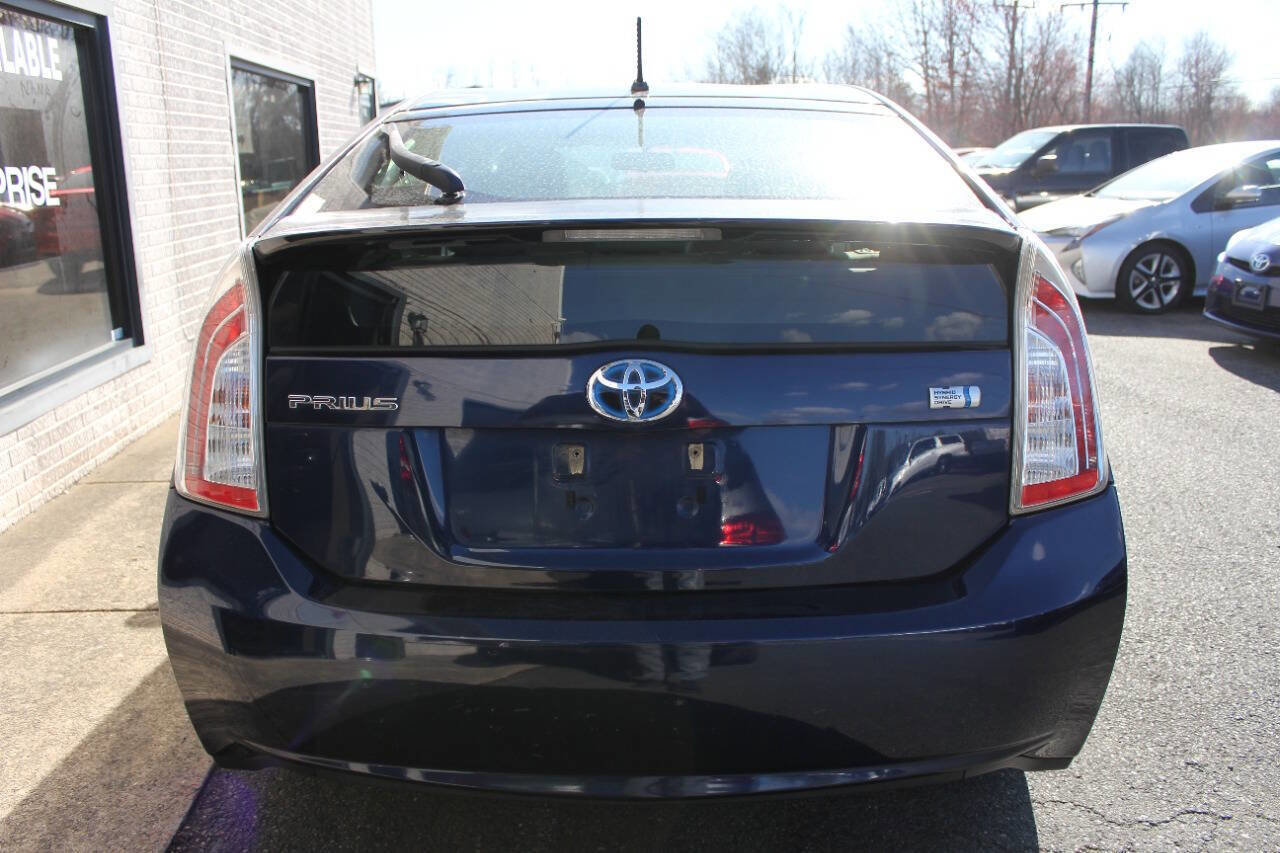 Used 2013 Toyota Prius Two image 8