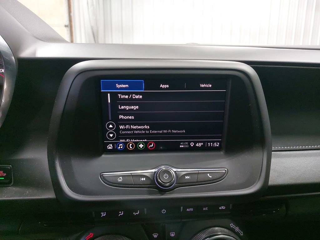 Used 2021 Chevrolet Camaro LT image 22