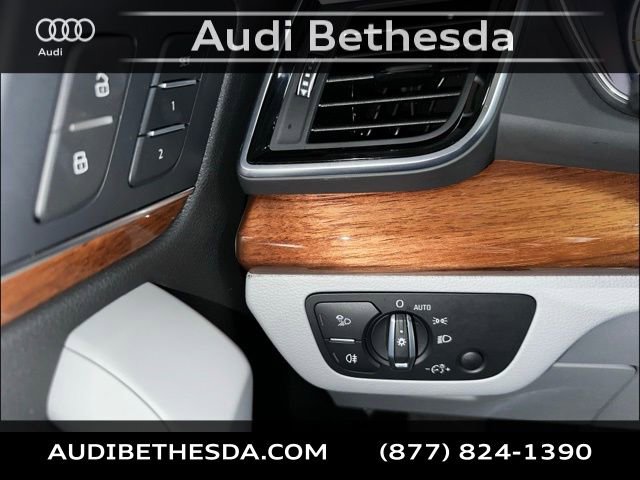 Used 2023 Audi Q5 2.0T Premium Plus w/ Premium Plus Package AWD/4WD image 15