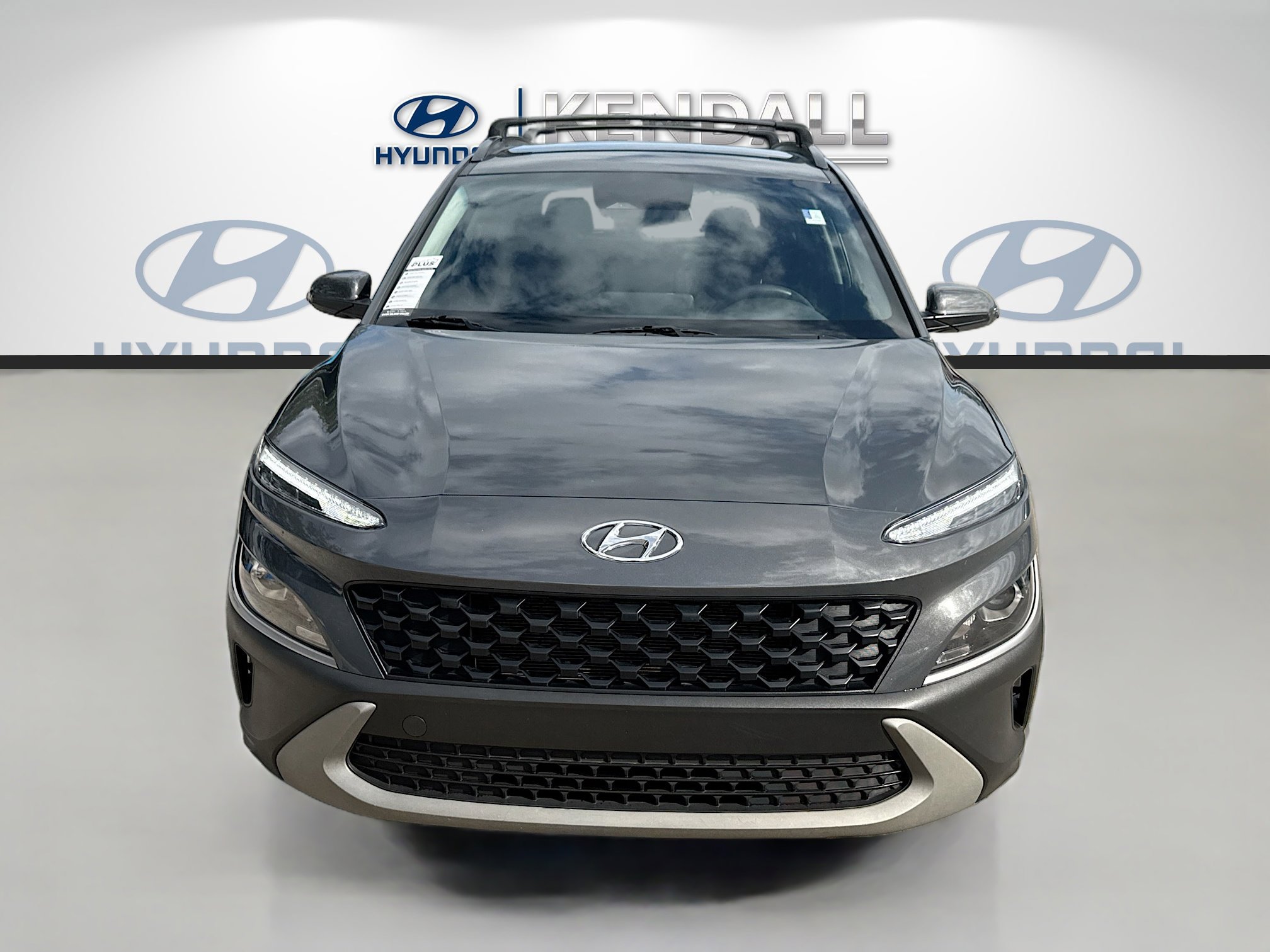 Used 2023 Hyundai Kona SEL image 2