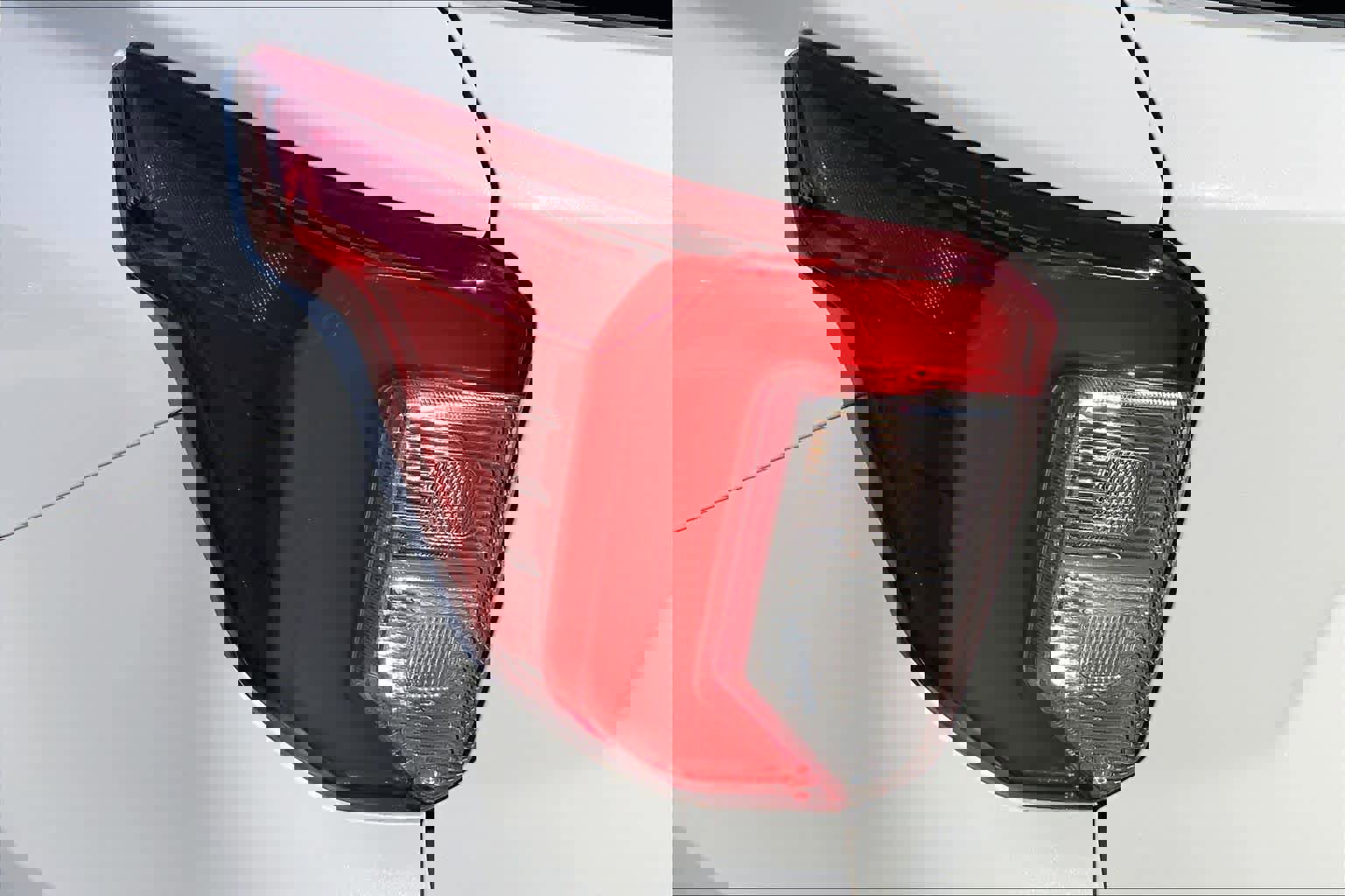 Used 2020 Ford Explorer Platinum w/ Premium Technology Package image 56