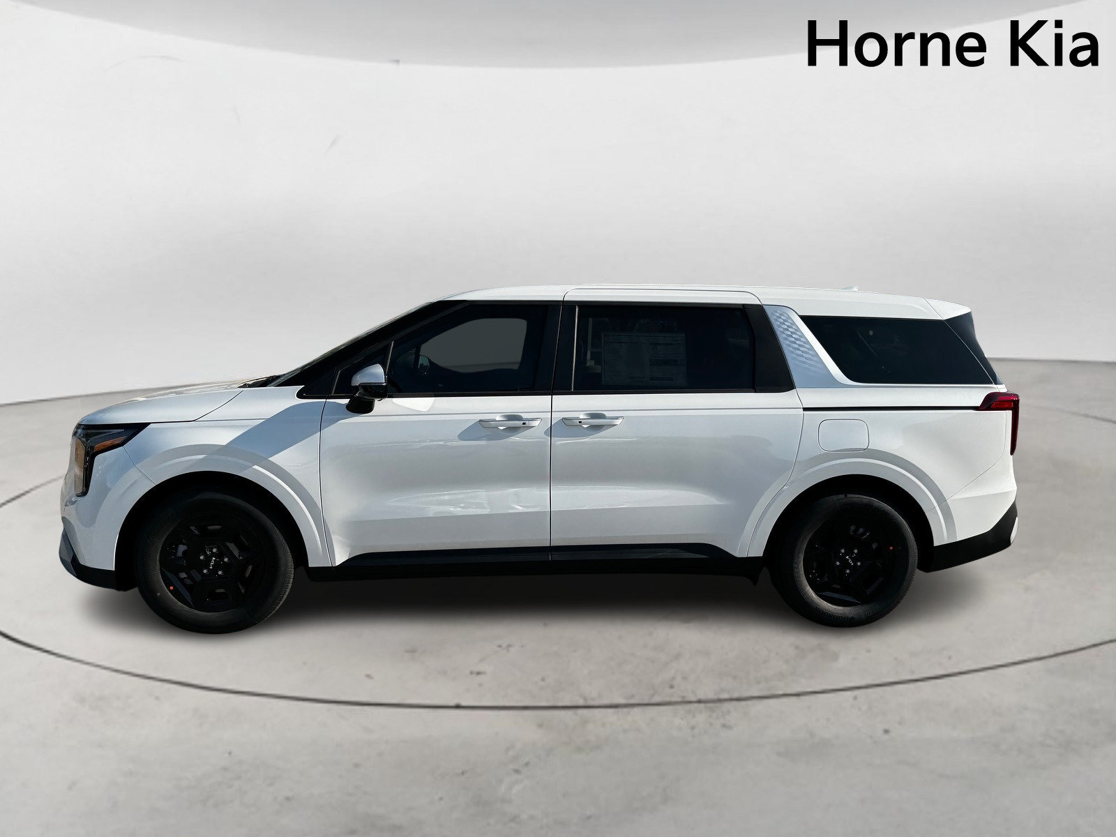 New 2026 Kia Carnival FWD image 6