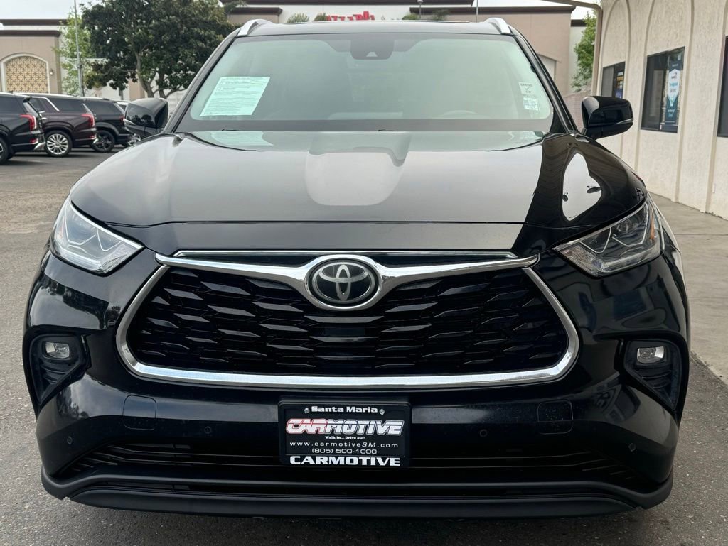 Used 2020 Toyota Highlander Limited FWD image 9