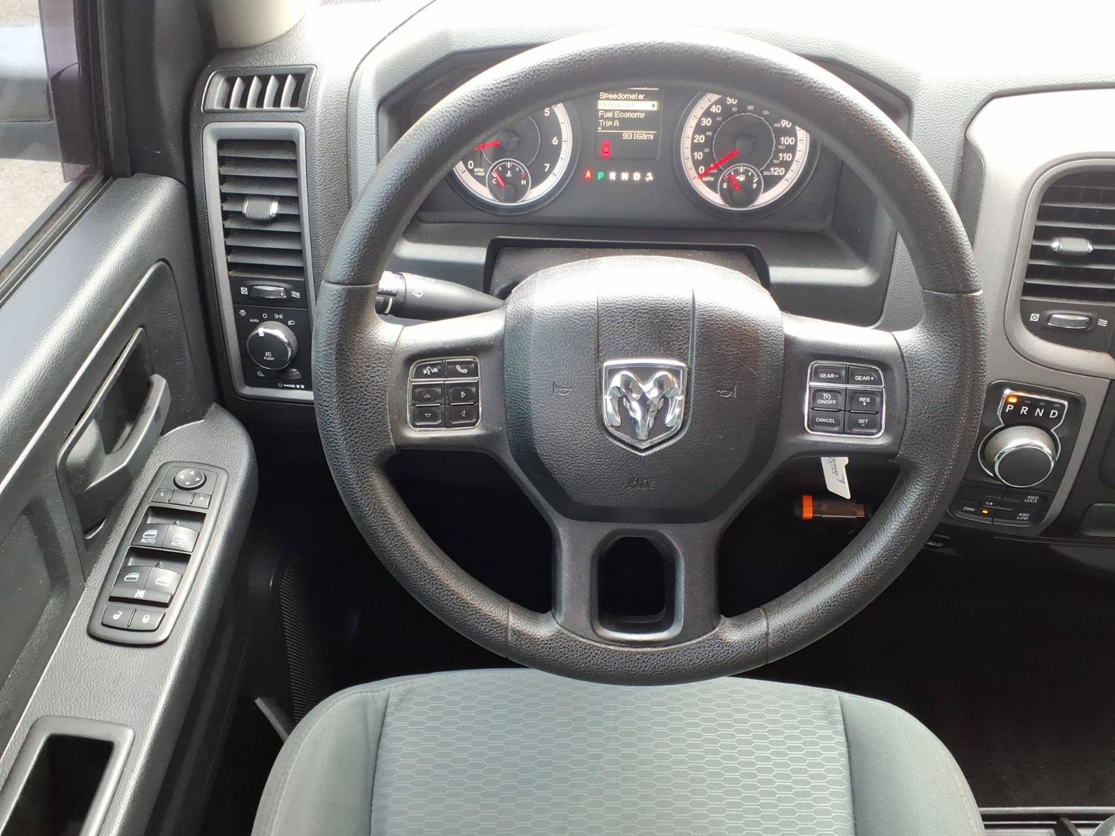 Used 2014 RAM 1500 Express AWD/4WD image 7