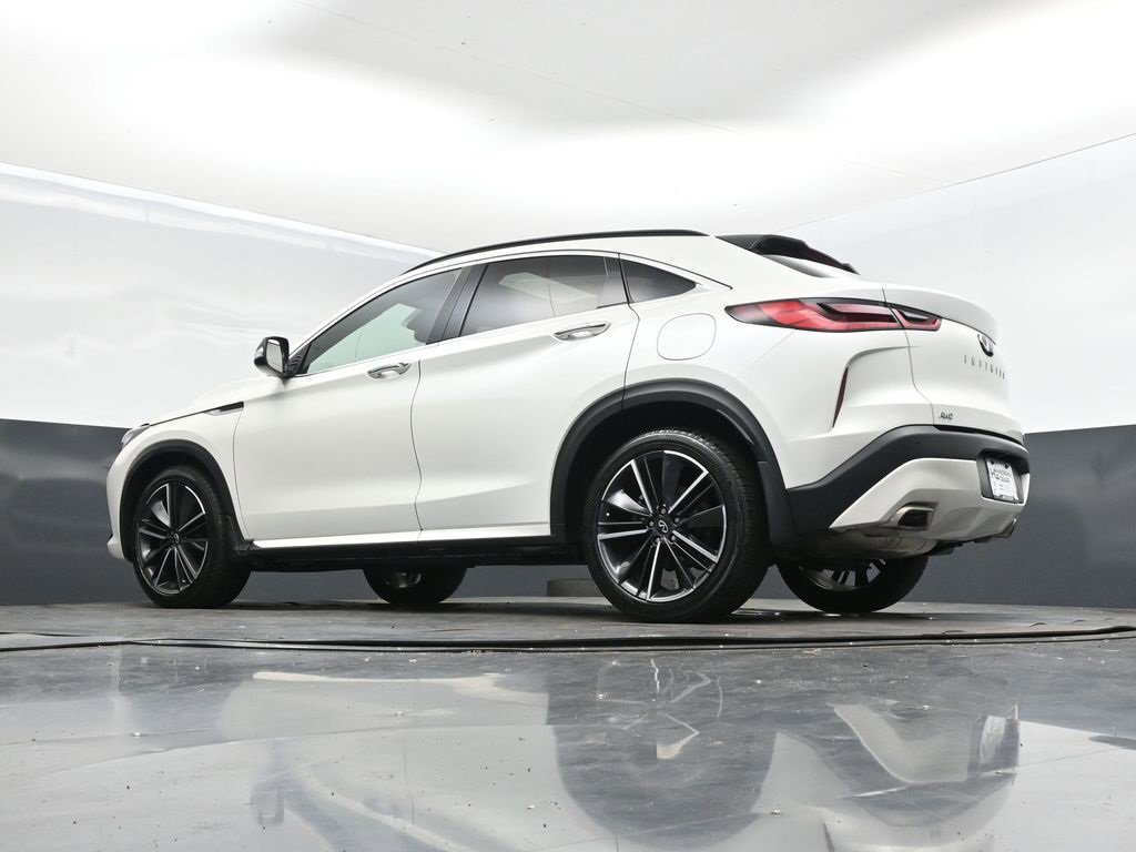 Used 2023 INFINITI QX55 Luxe w/ Cargo Package image 40