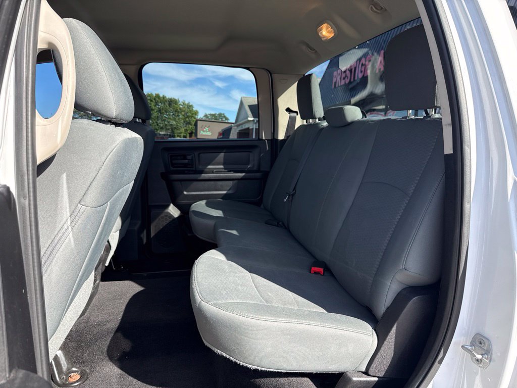 Used 2015 RAM 1500 Express AWD/4WD image 41