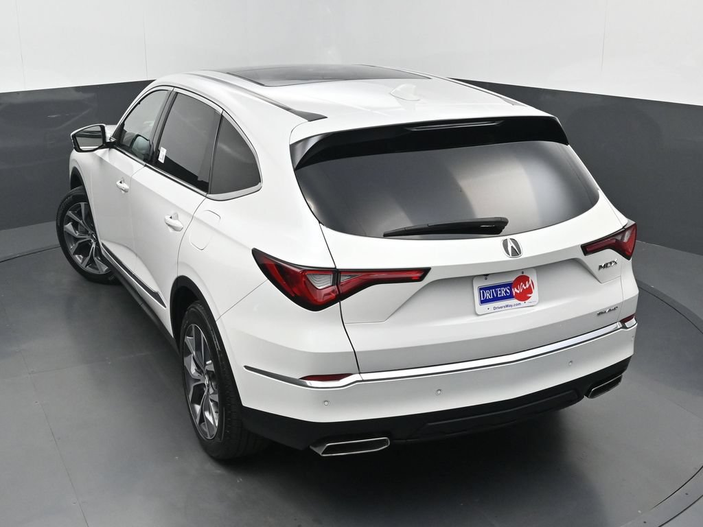 Used 2023 Acura MDX w/ Technology Package AWD/4WD image 39