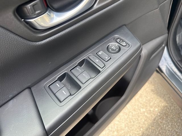 Certified 2025 Honda CR-V EX image 10