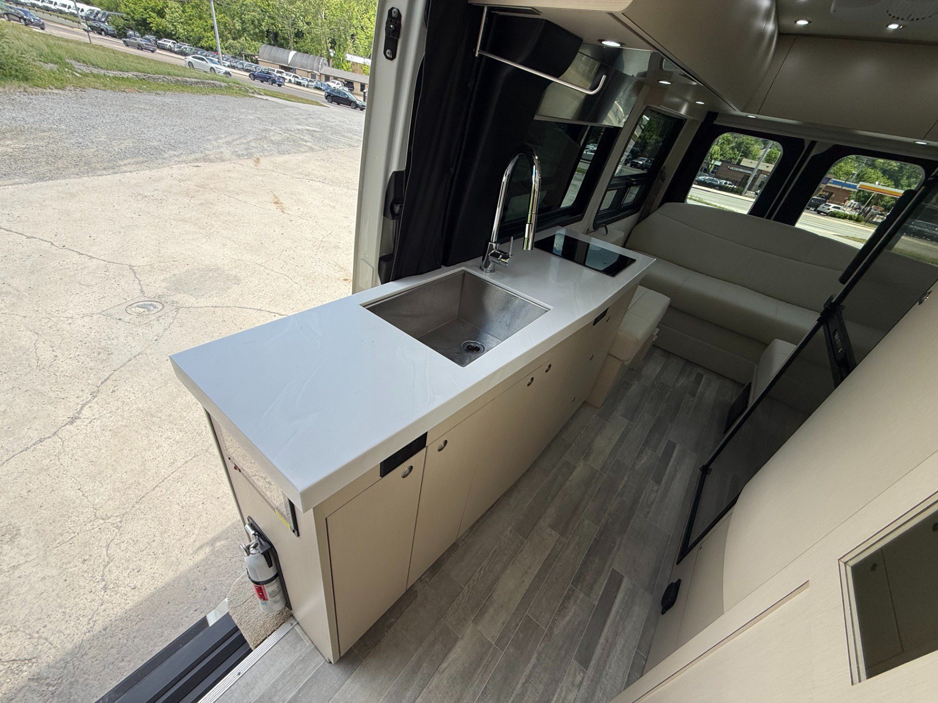 Used 2022 Mercedes-Benz Sprinter 3500 image 35