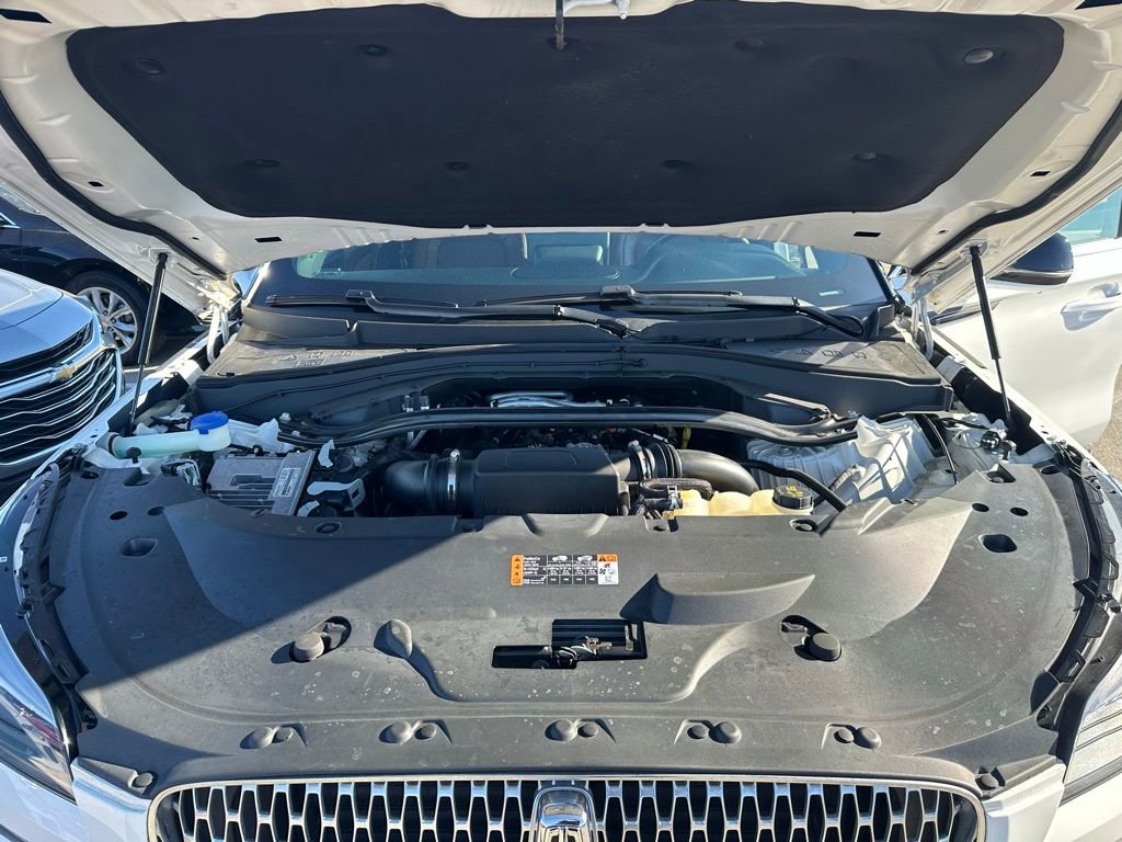 Used 2021 Lincoln Aviator Reserve w/ Elements Package Plus image 9