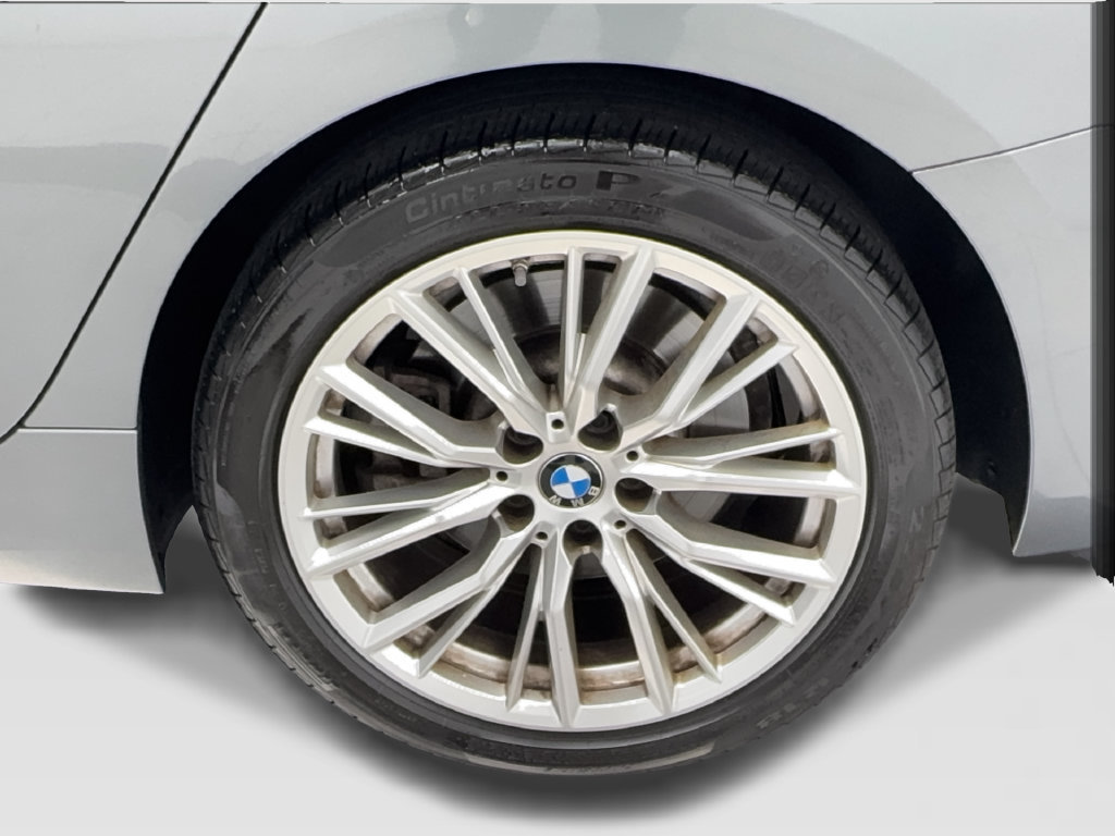 Used 2024 BMW 330i Sedan RWD image 14