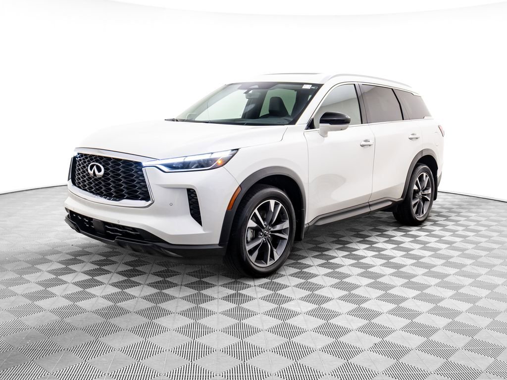 Certified 2025 INFINITI QX60 Luxe