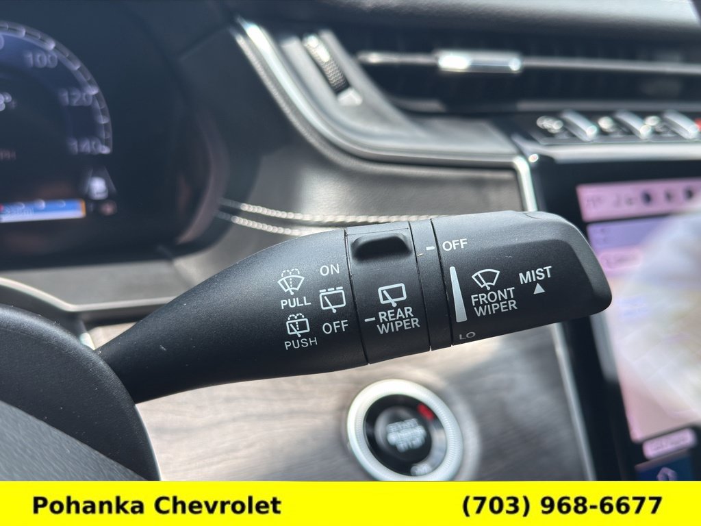 Used 2024 Jeep Grand Cherokee L Limited AWD/4WD image 11