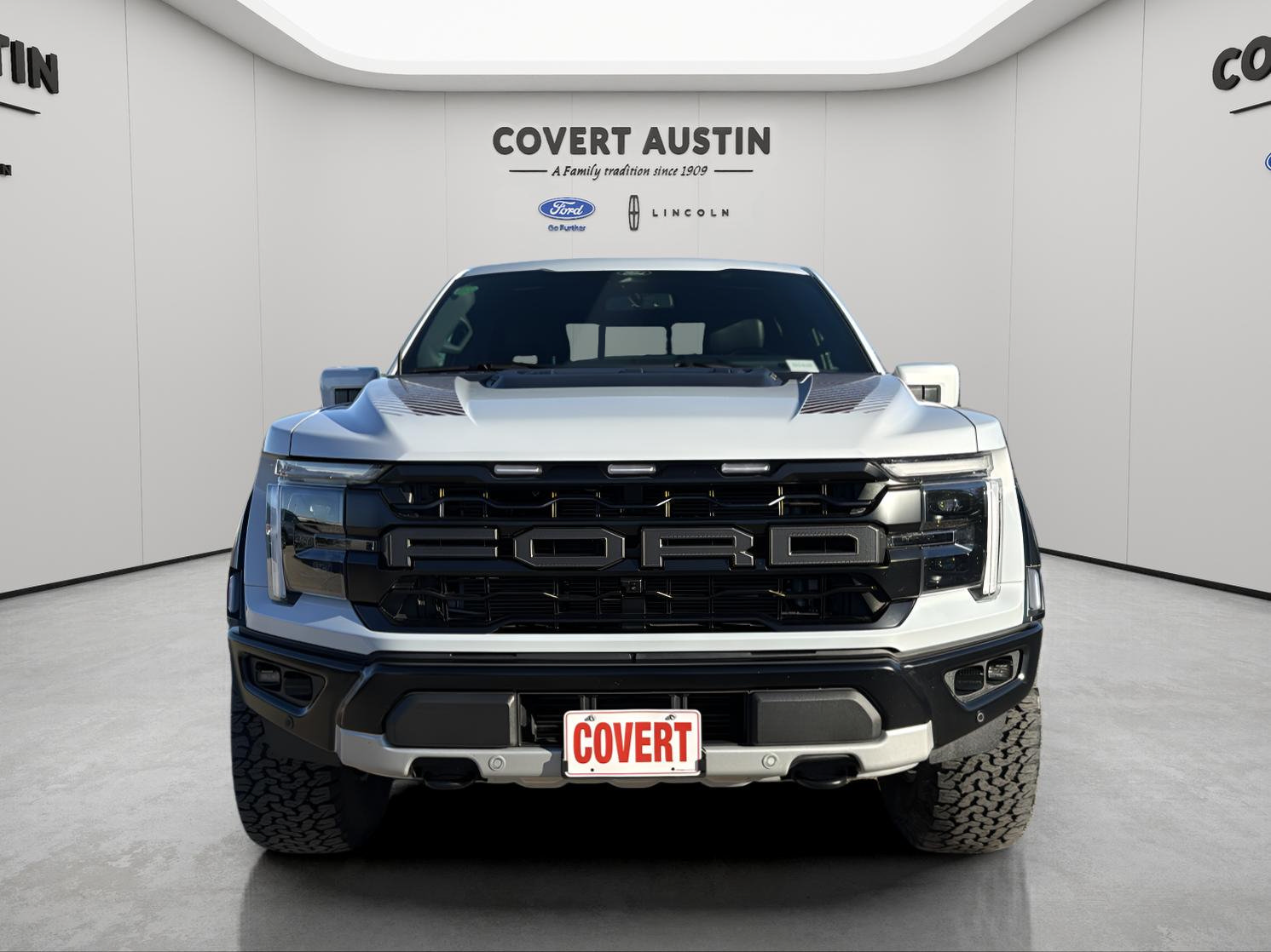 Used 2025 Ford F150 Raptor AWD/4WD image 16