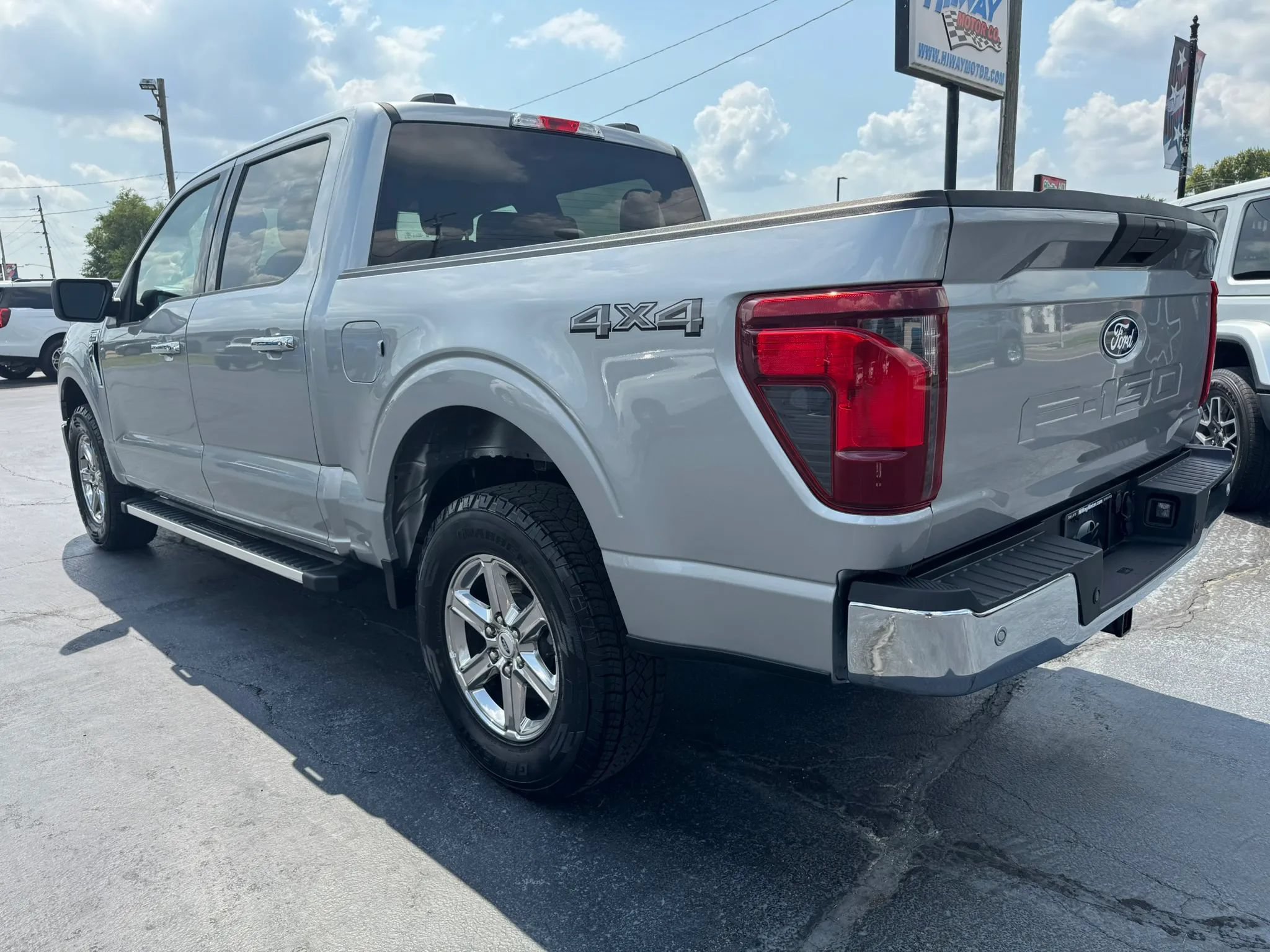 Used 2025 Ford F150 XLT w/ Equipment Group 301A Standard AWD/4WD image 10