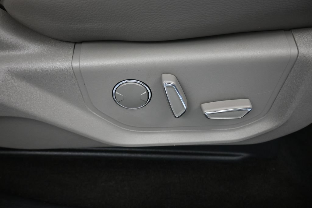 Used 2018 Ford F150 Lariat AWD/4WD image 46