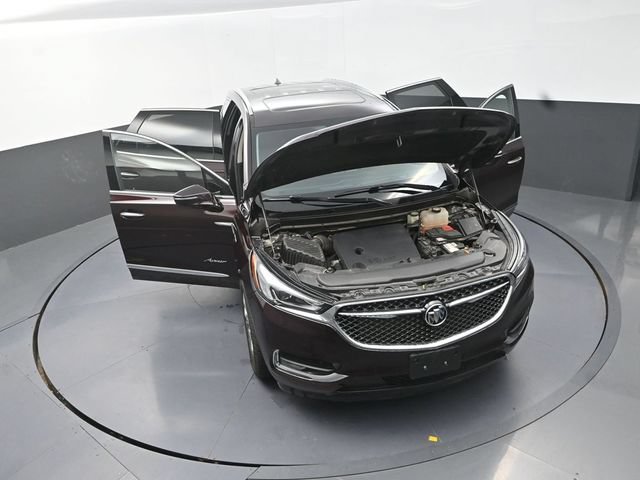 Used 2020 Buick Enclave Avenir w/ Avenir Technology Package AWD/4WD image 40