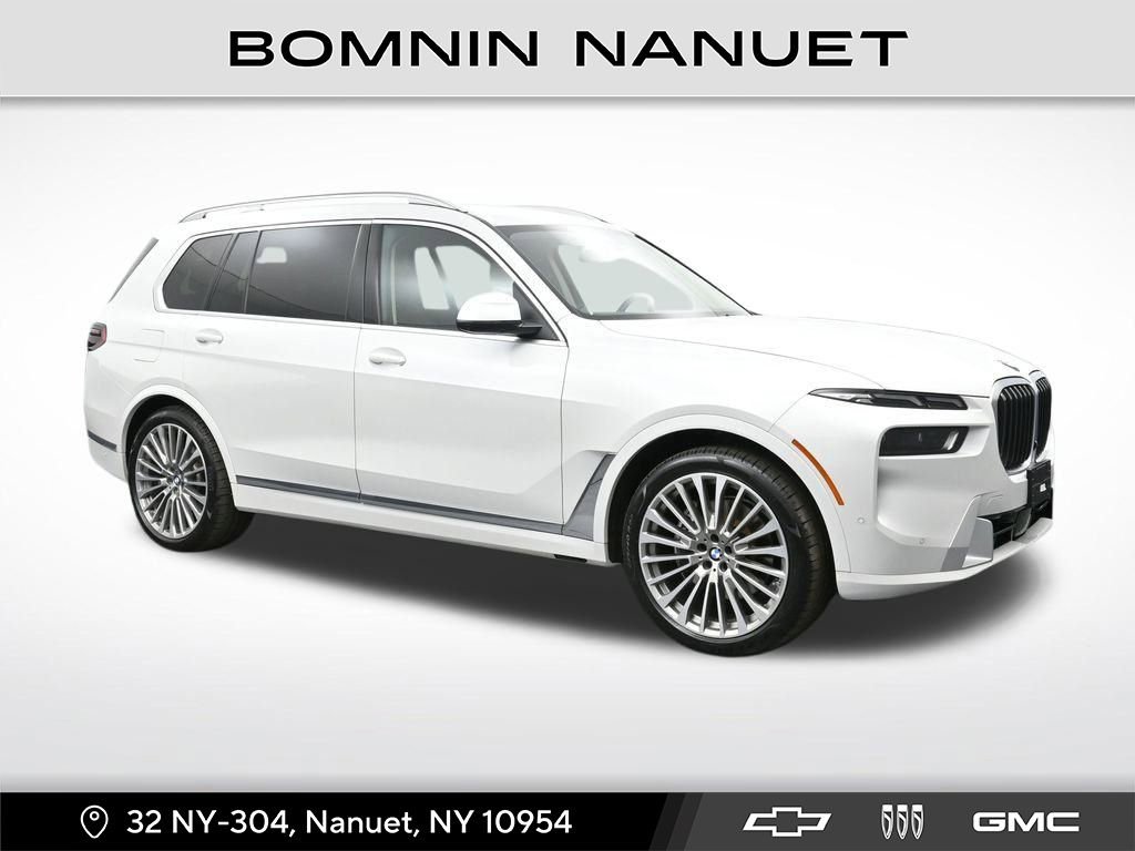 Used 2023 BMW X7 xDrive40i w/ Premium Package image 1