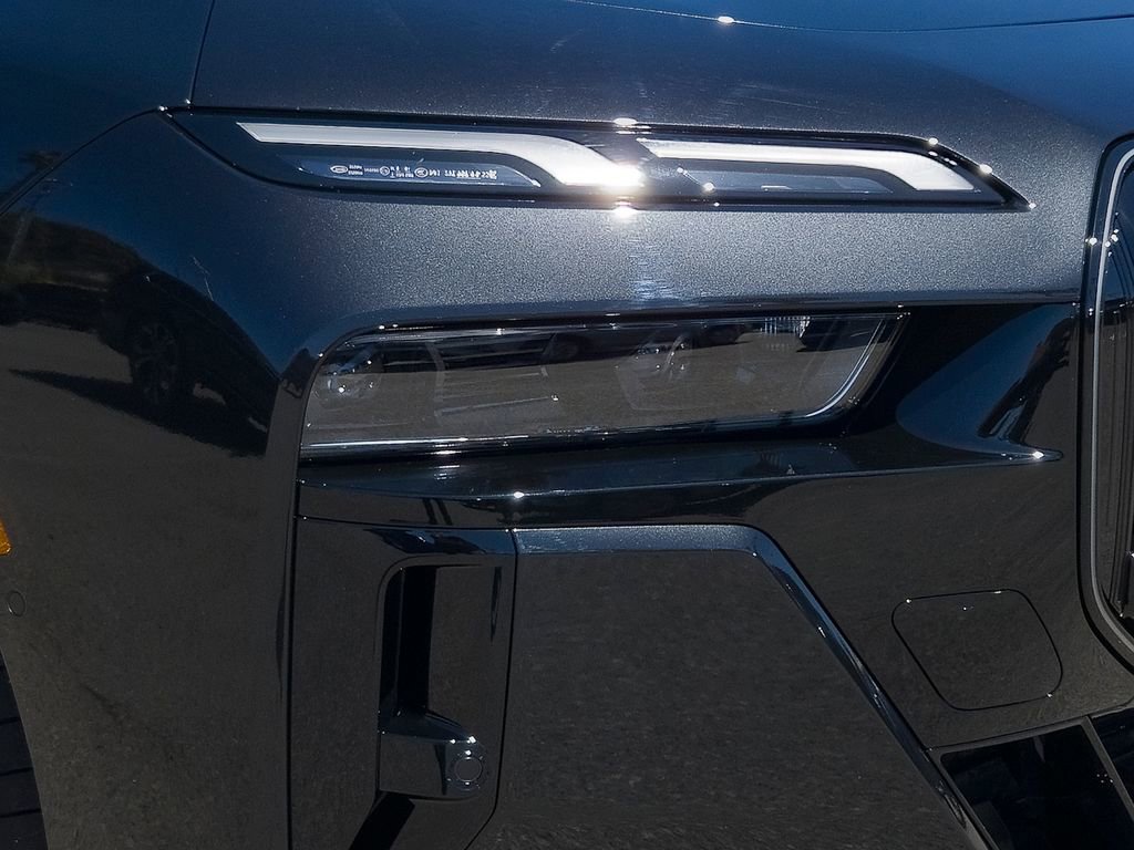 New 2026 BMW i7 eDrive50 w/ M Sport Package image 5