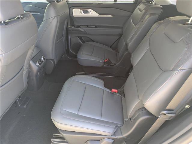 New 2026 Ford Explorer Active w/ Active Comfort Package image 15